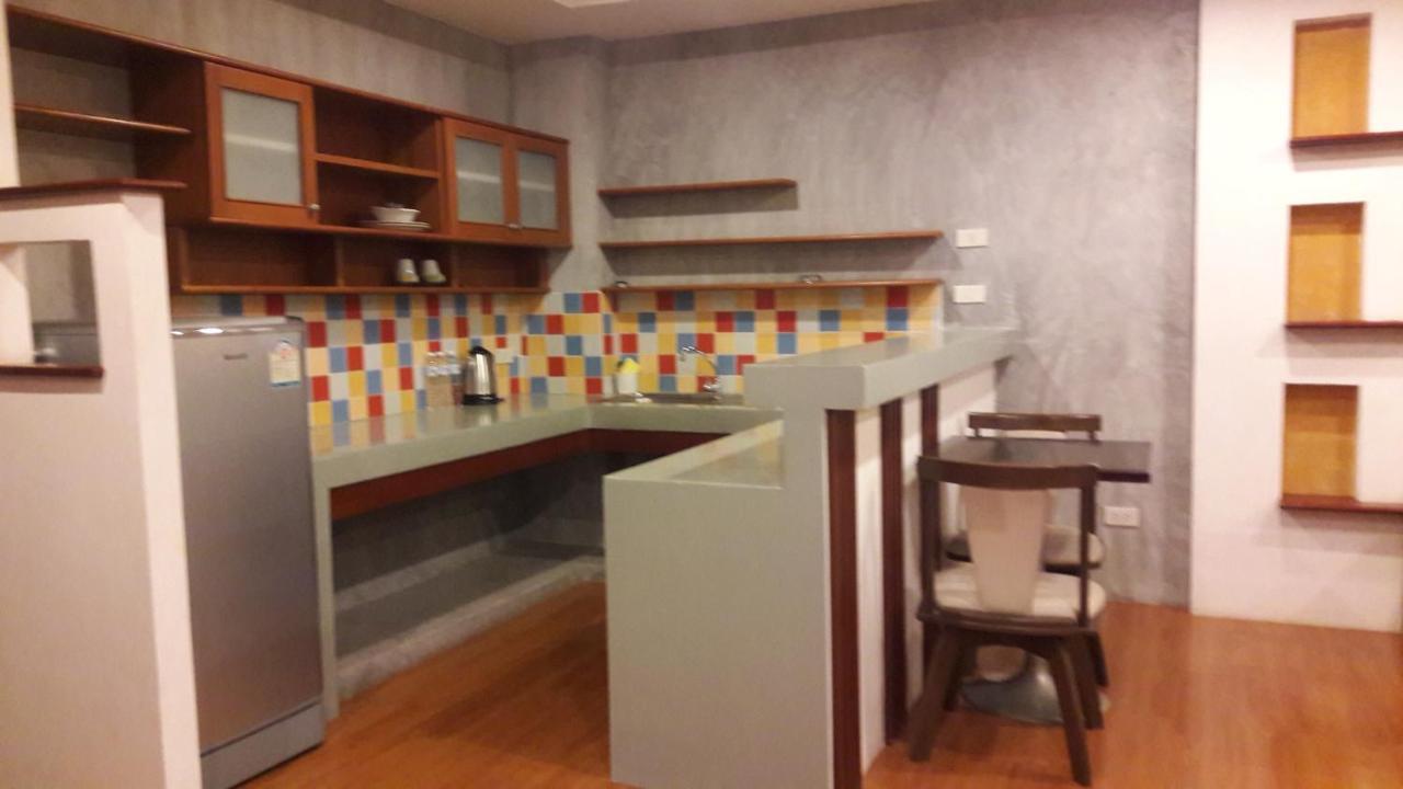 Ingfah Apartment Hat Yai Buitenkant foto