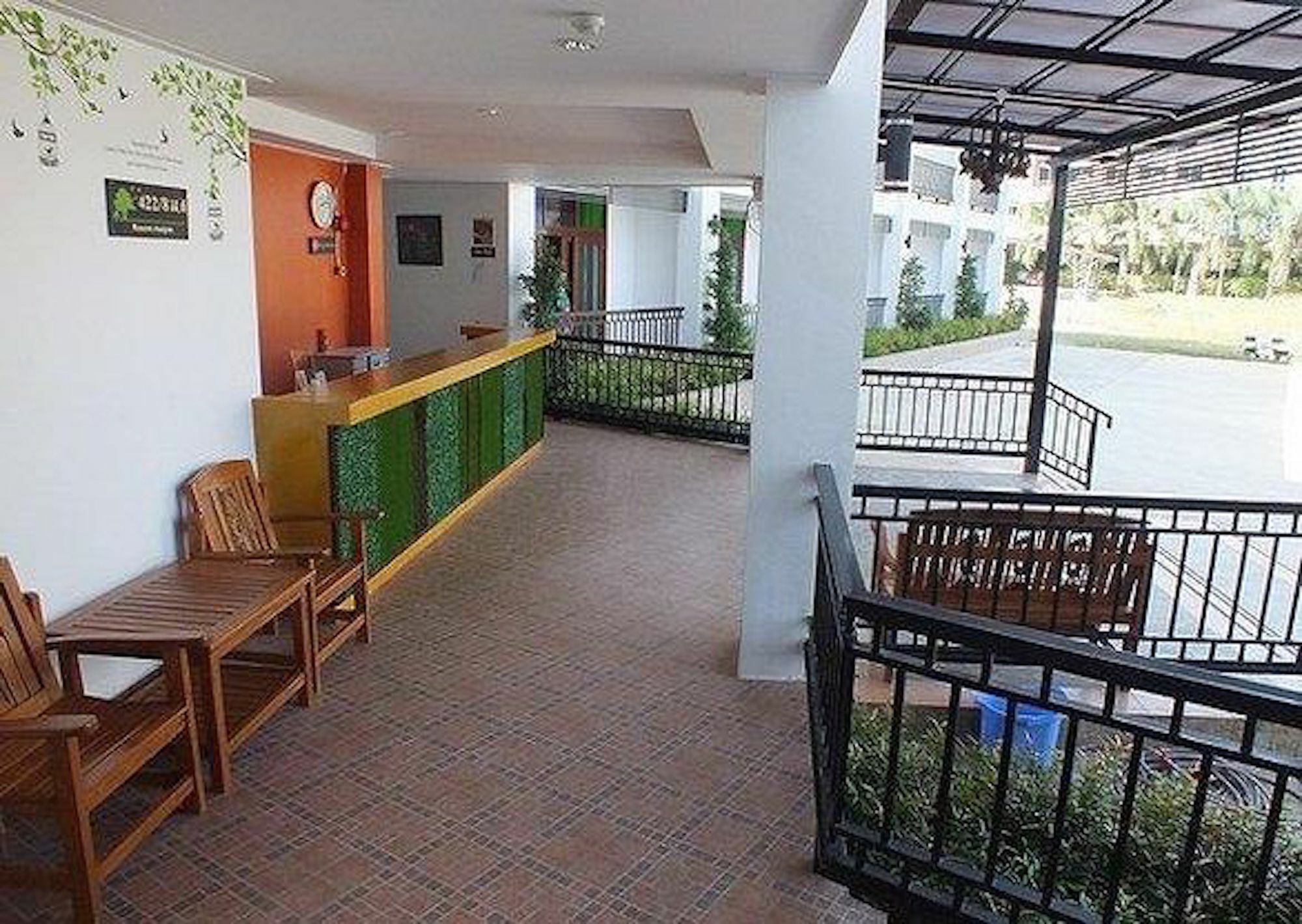 Ingfah Apartment Hat Yai Buitenkant foto